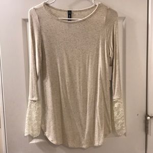 Long sleeve top